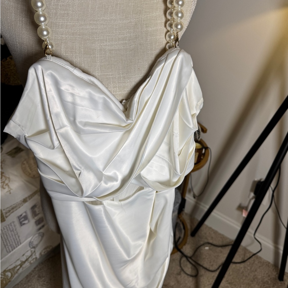 Fashion Nova Elegant White Dress